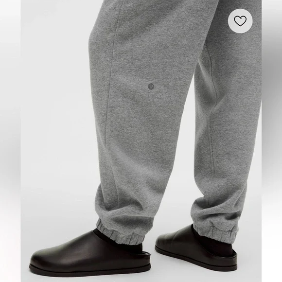 Women’s Lululemon Oversized Scuba Sweatpants - Picture 6 of 8